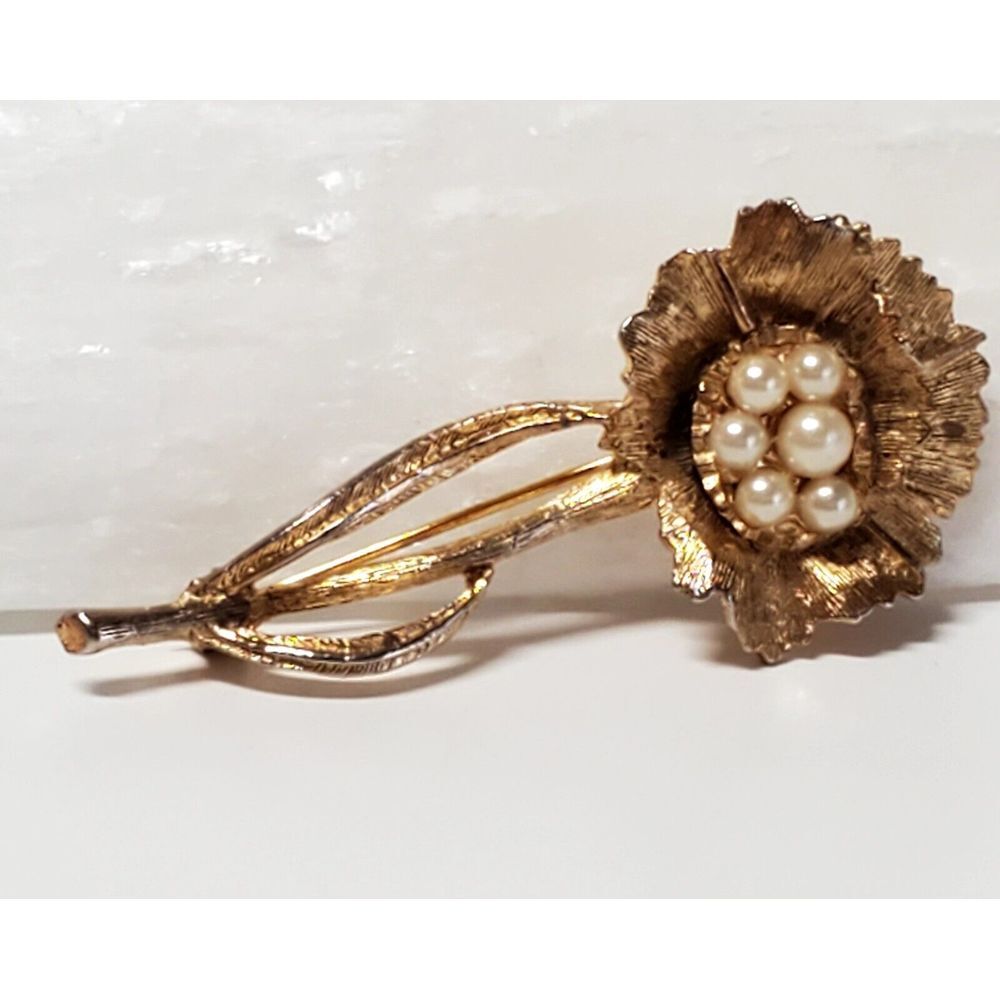 VTG Richelieu Brooch Signed Carnation Stem Floral Faux Pearls Gold Tone Lady Pin